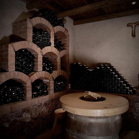 Agriturismo Eredi Di Cobelli Aldo Nave San Rocco Eksteriør billede